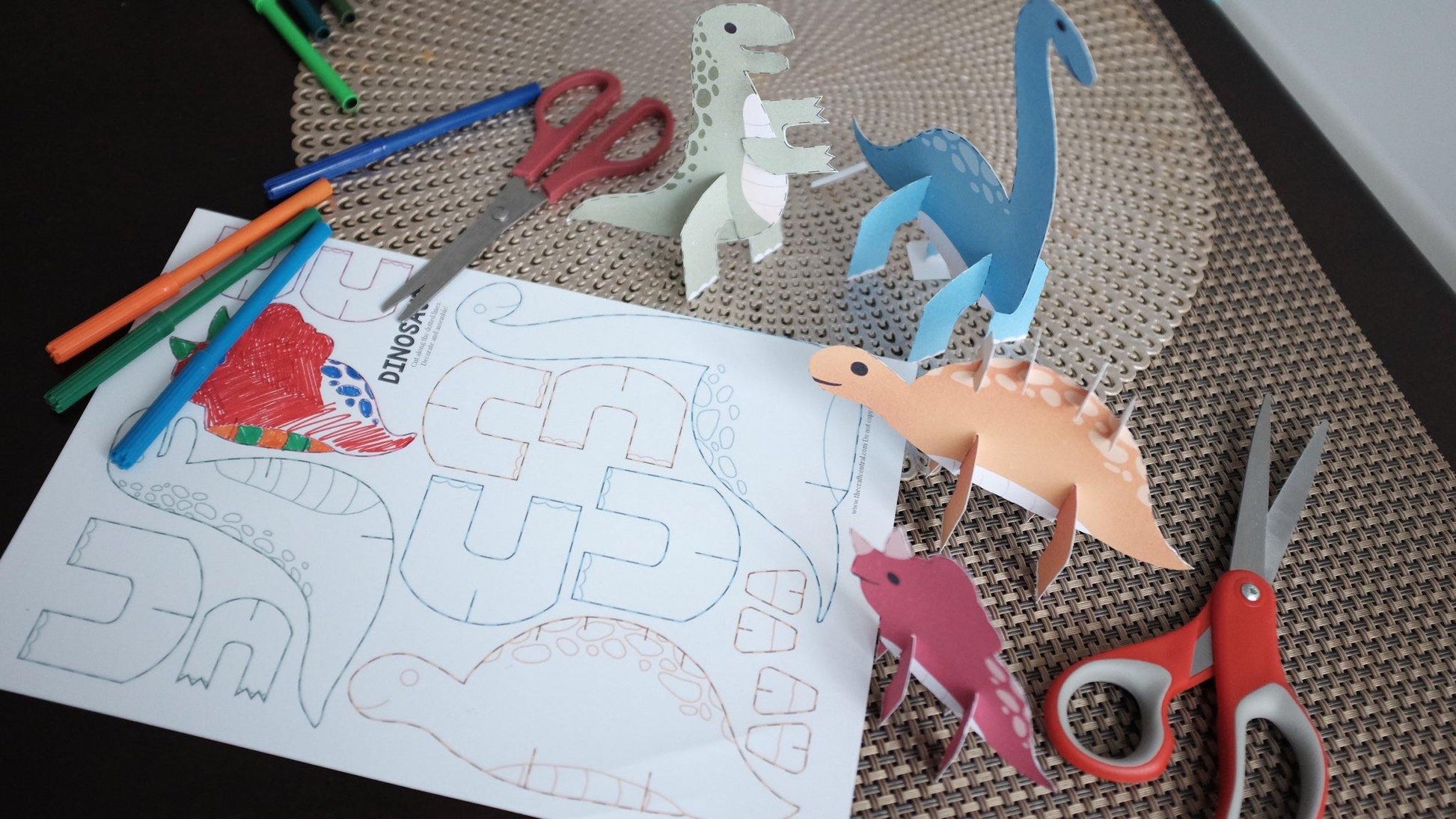 3D Cutouts: Dinosaurs - The Craft Central