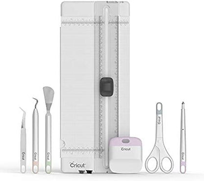 Cricut Essential Tool Set - The Craft Central