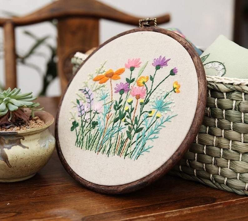 Botanical Embroidery Kit - The Craft Central