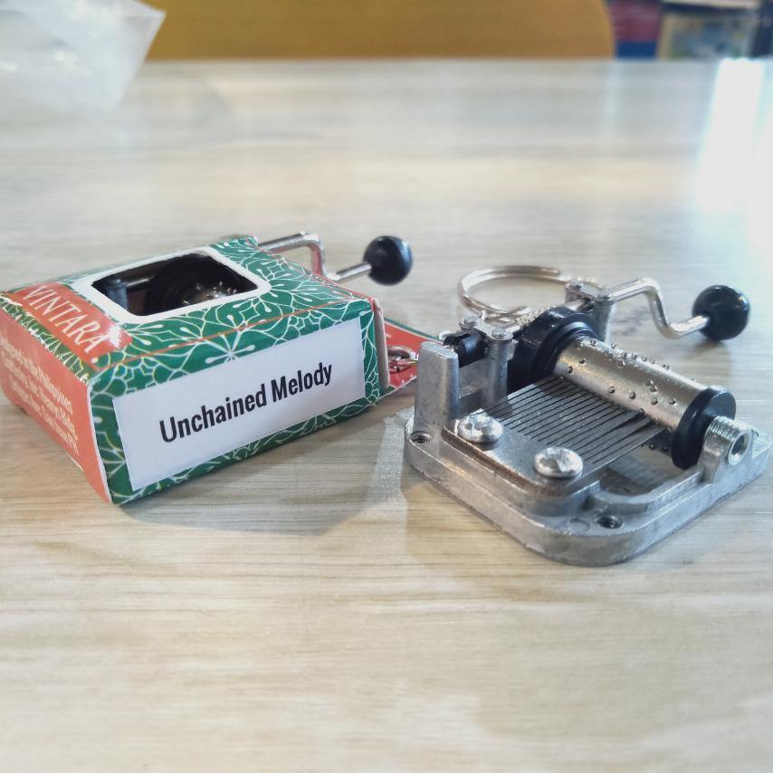 Unchained Melody Keychain Music Box - The Craft Central